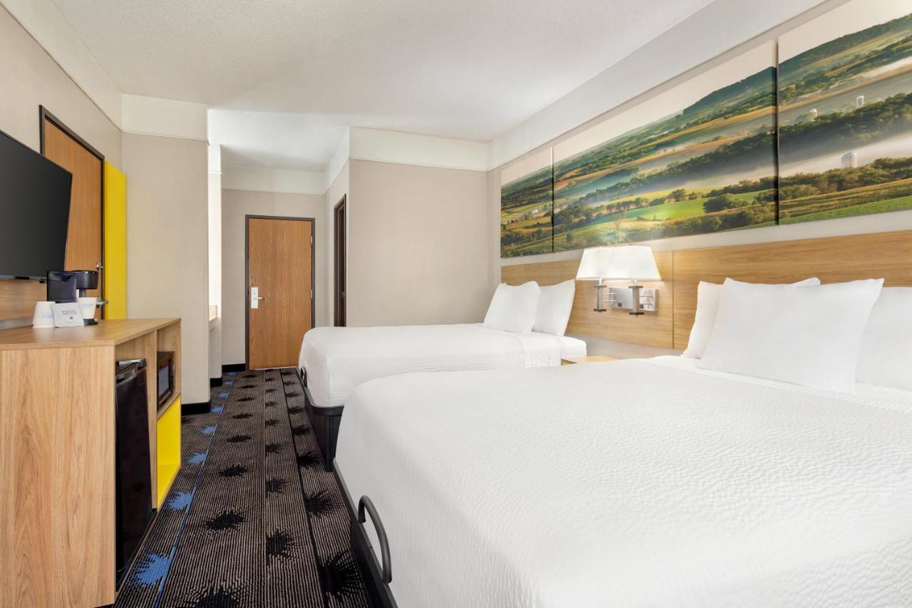 Days Inn By Wyndham Kansas City International Airport מראה חיצוני תמונה